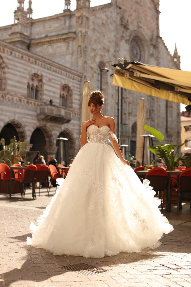 princess sleeveless dress 2026 Ivory Wedding Dress A-line Sweep Train Chiffon Scoop