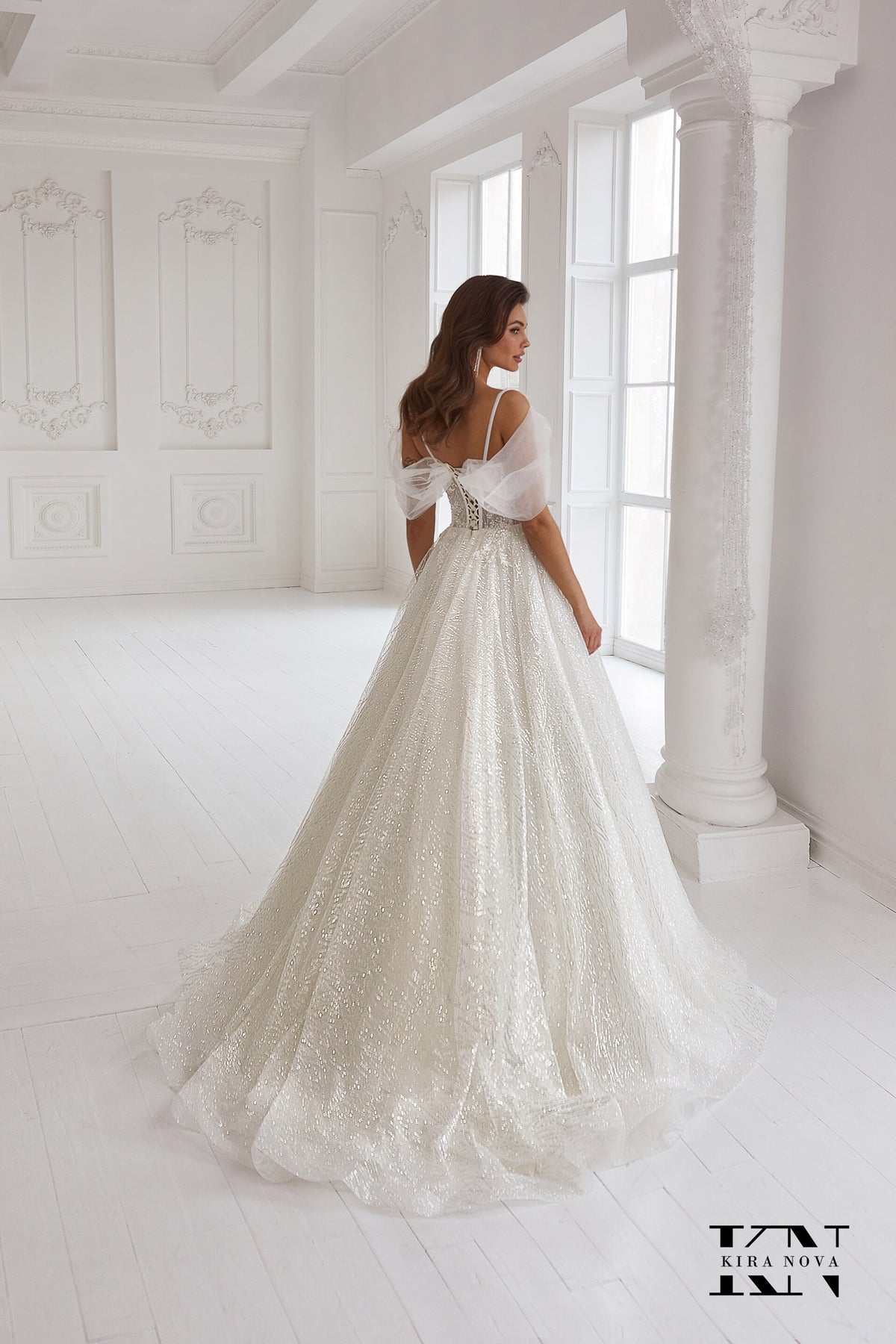 Beautiful Sparkle Off The Shoulder Wedding Dress Off White Bridal Gown Full Aline Sweep Train Corset Back Dress Deep Illusion V Neckline