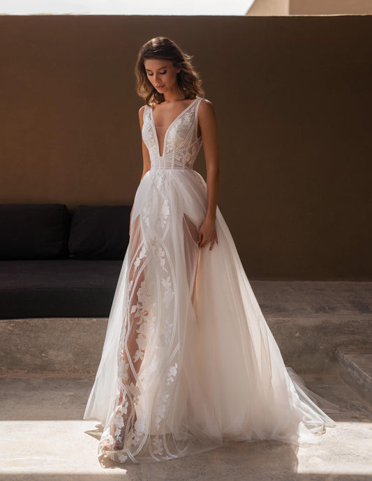 Aline Boho Style Wedding Dress, Sleeveless Detachable Long Sleeves Puff Shoulder Open Back Wedding Dress Bridal Gown Modern Design Train