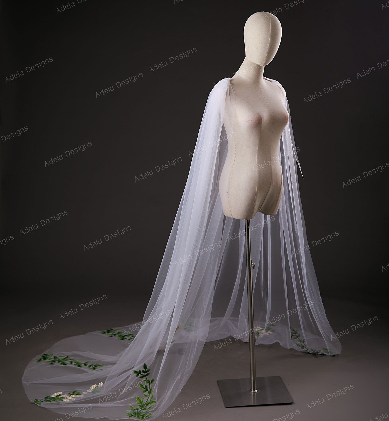 Cape Veil with Floral Details Shoulder Attachment Long Bridal Shoulder Veil Waterfall Wedding Cape Fast Delivery Embroidery