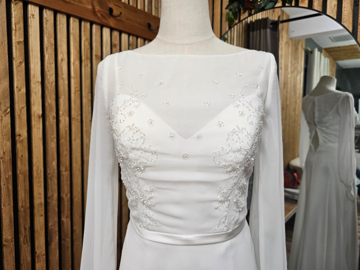 Vintage Style Boat Neckline Long Sleeves Minimalist Chiffon ALine Wedding Dress Bridal Gown Short Train Covered Back Buttons Lace